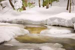 12  CJ374-Bicknell-Brook-with-snow-and-ice.jpg